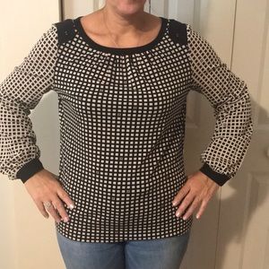 Tory burch long sleeve top, lightly worn.